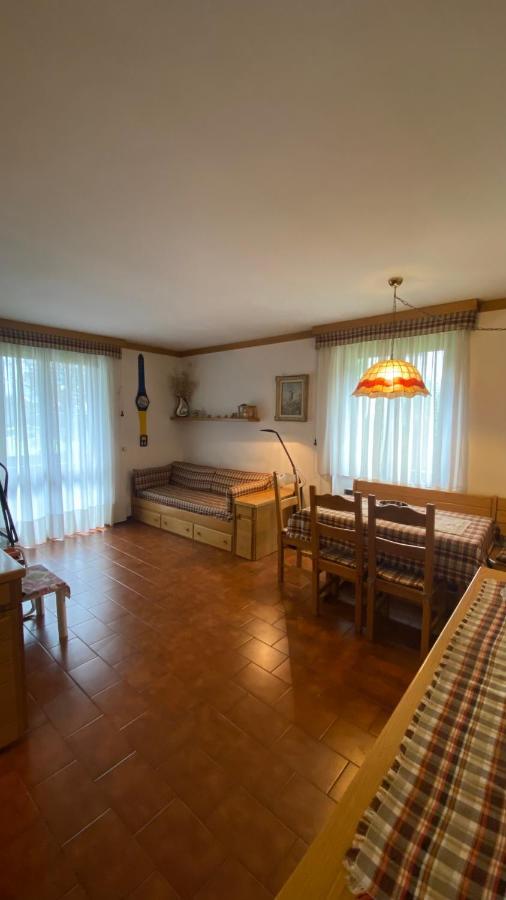 Trilocale Accogliente Con Camino A Pochi Minuti Da Madonna Di Campiglio Apartment Spiazzo  Exterior photo